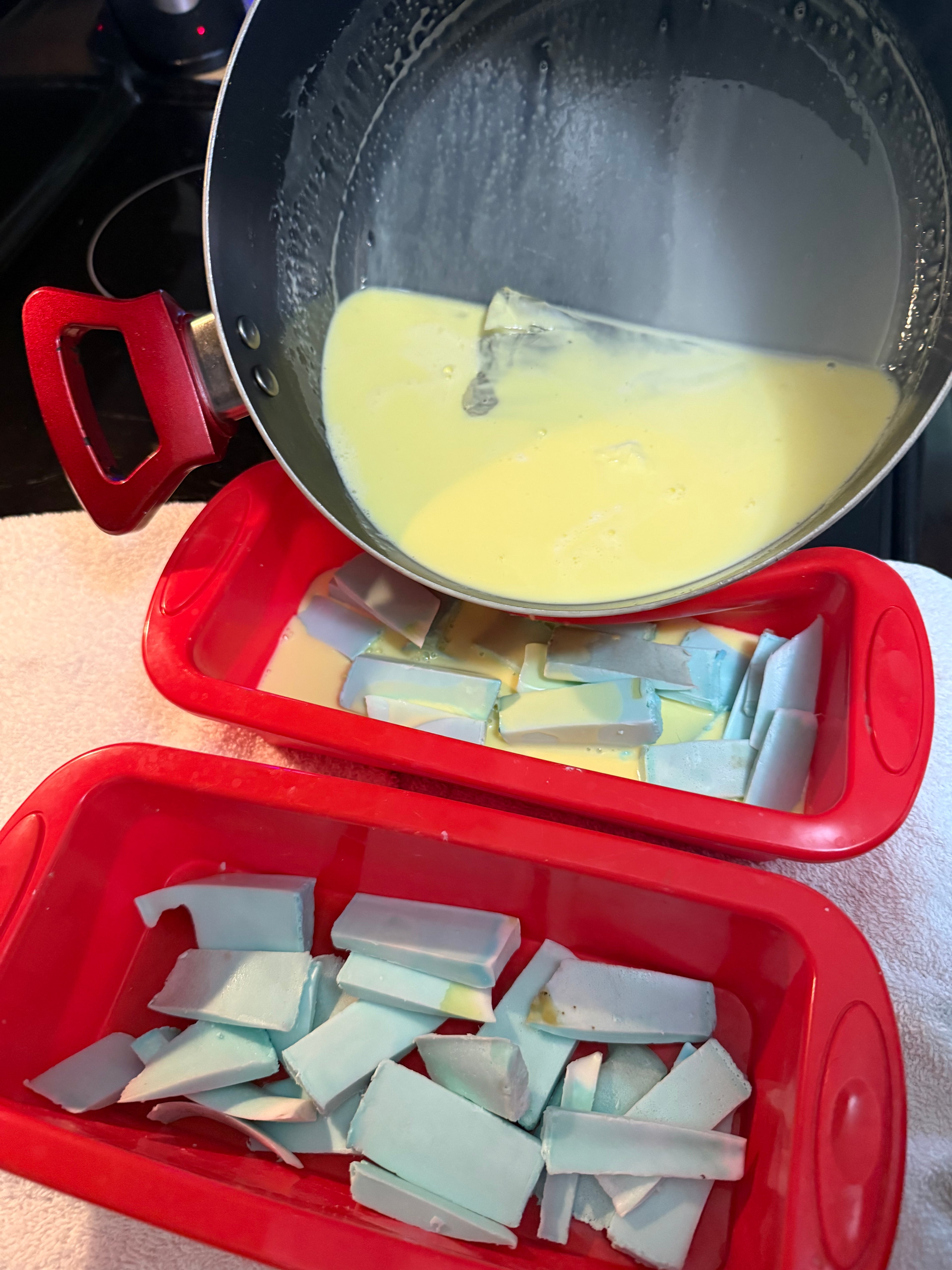 Coastal Comfort Trio Soap • Body Lotion • Fragrance Sample